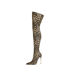 Overknee-Stiefel mit Leopardenmuster, spitzer Zehenpartie und Stilettoabsatz