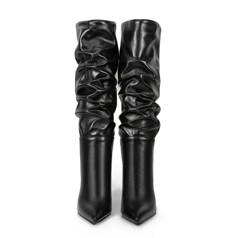 Bottes mi-mollet noires à bout pointu et talon aiguille Bottes souples