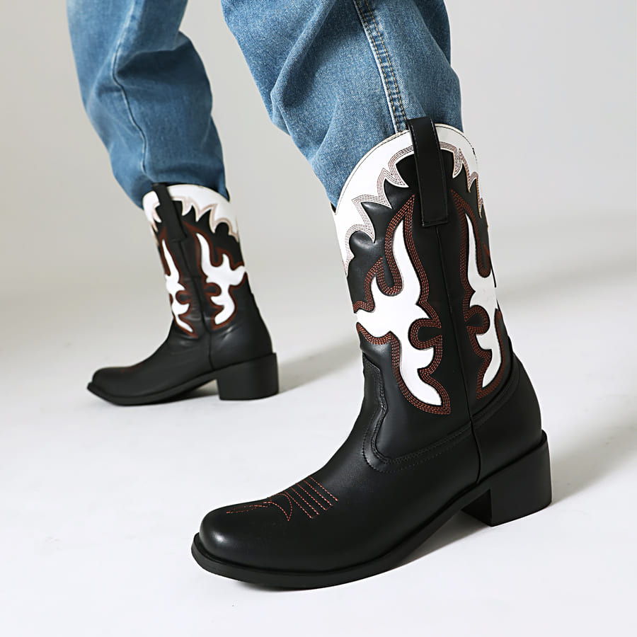 Bottes de cowboy mi-mollet noires à bout rond et talon bloc brodé