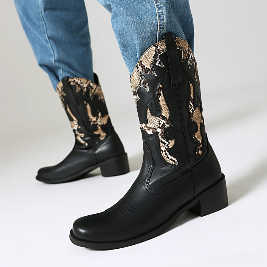 Bottes de cowboy mi-mollet noires à bout rond et talon bloc brodé