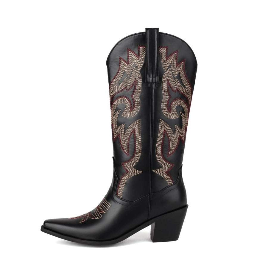 Cowgirlstiefel mit Blockabsatz und quadratischer Zehenpartie und halbhohem Absatz und Blumenmuster