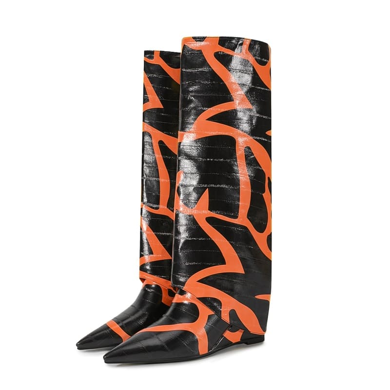 Bottes tendance marron à bout pointu et talon aiguille avec motif pierre