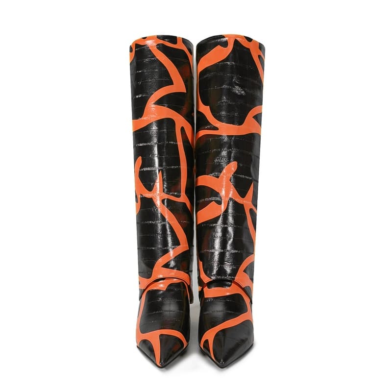 Bottes tendance marron à bout pointu et talon aiguille avec motif pierre