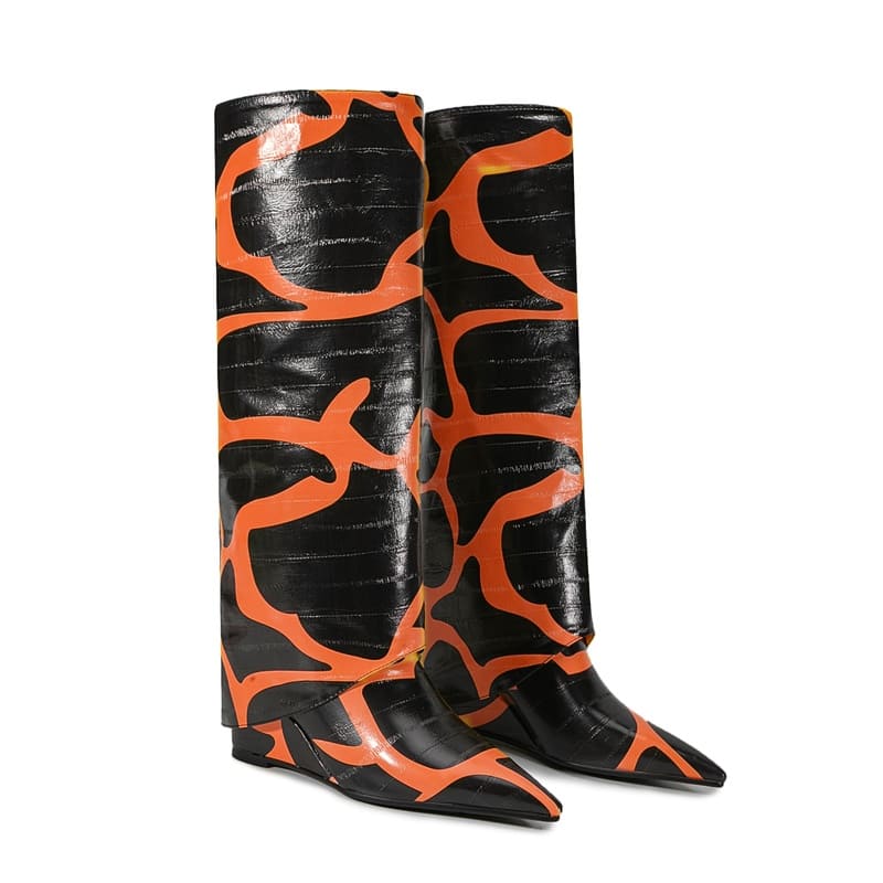 Bottes tendance marron à bout pointu et talon aiguille avec motif pierre