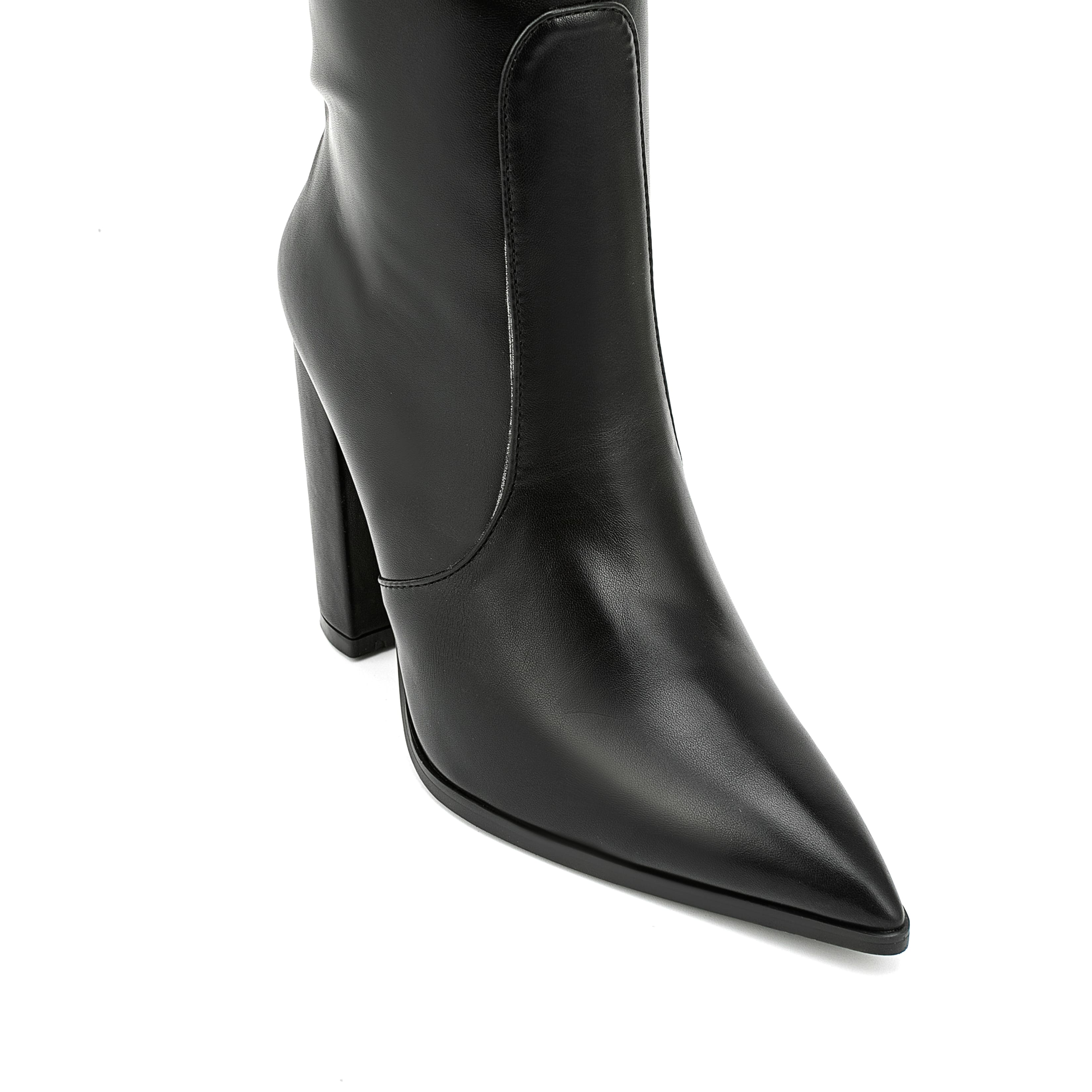 Black Pointed Toe Chunky High Heel Knee High Boots