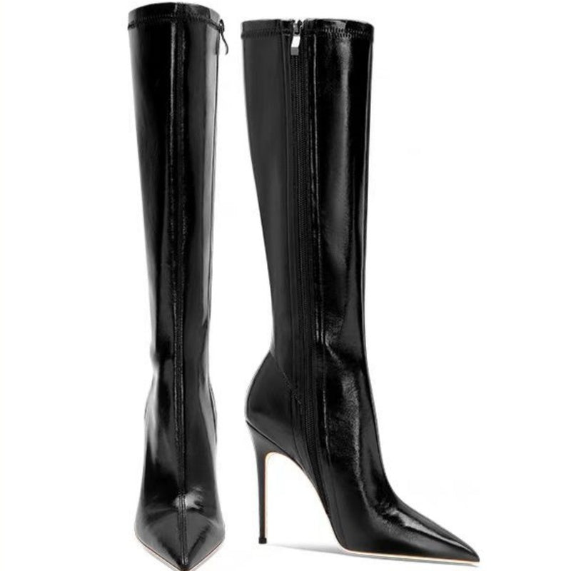 Bottines à talons aiguilles et bout ouvert à lacets