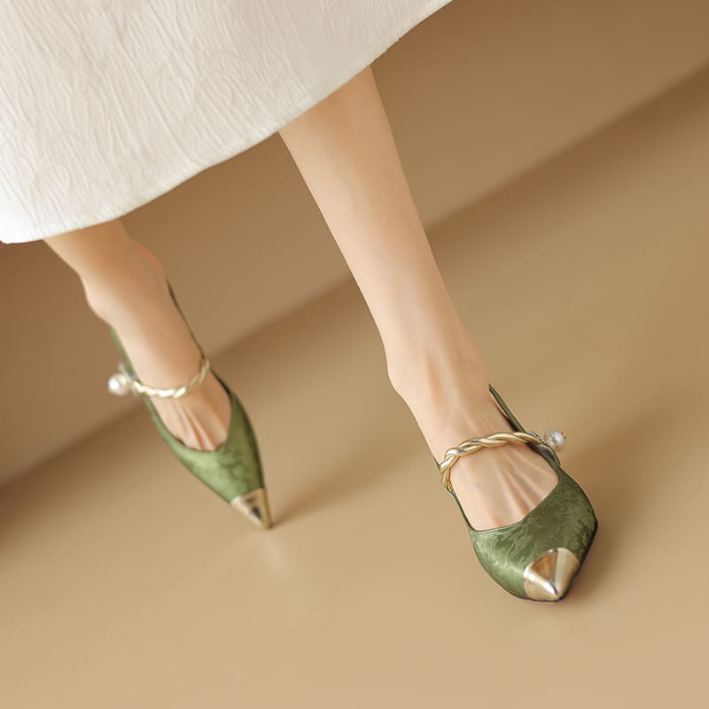 Leather Pointy Toe Kitten Heel Slingback Pumps