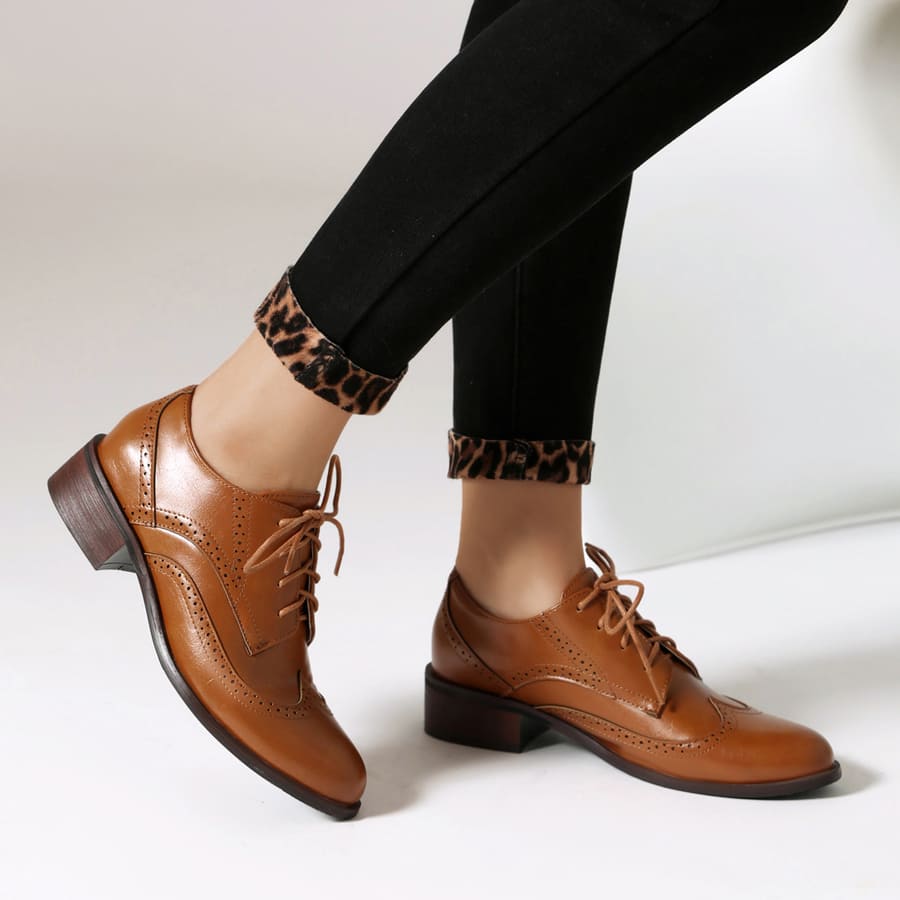 Vintage Lace-Up Block Heel Oxford Shoes for Women