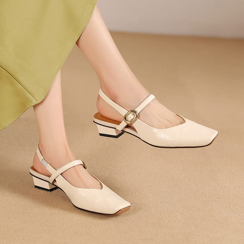 Vintage Leather Closed Toe Block Heel Pumps