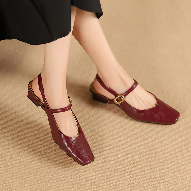Vintage Leather Closed Toe Block Heel Pumps
