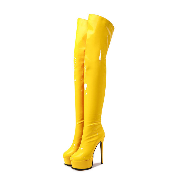Braune Stiefel mit spitzer Spitze und Stilettoabsatz und Steinmuster